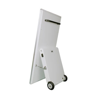 43 ιντσών εξωτερική ψηφιακή σήμανση φορητή και με μπαταρία για αποτελεσματικές διαφημιστικές λύσεις