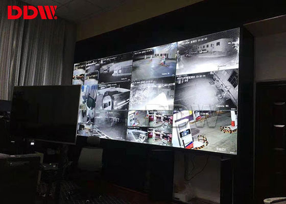 Ελαφρύς αυτόνομος ελεγκτής 4x4 τοίχων PC τηλεοπτικός για το θάλαμο ελέγχου CCTV